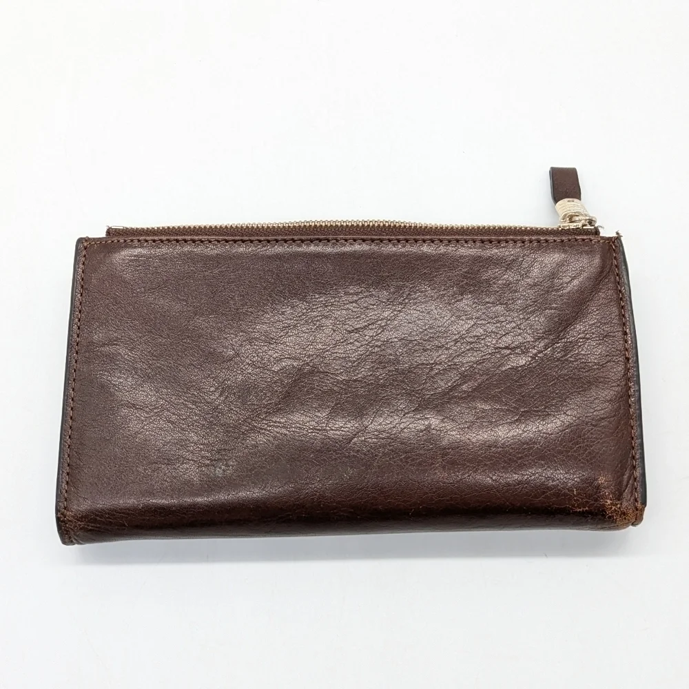 ✨3/$15 Travelambo brown leather wallet